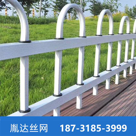 锌钢草坪护栏
